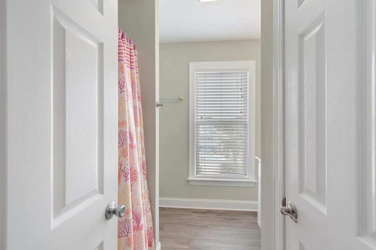 Holiday home Oasis Oak Island
