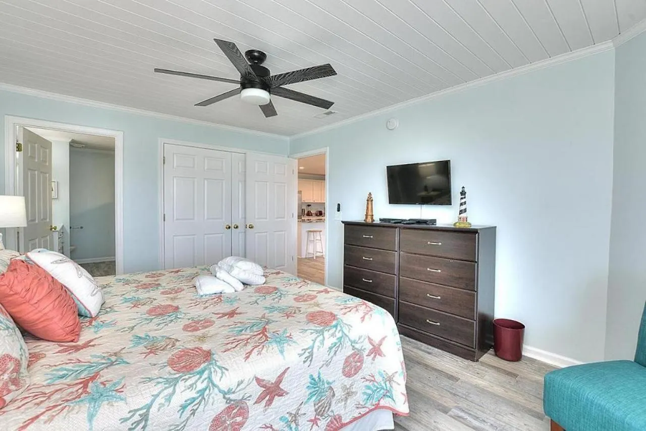 Holiday home Bloom On The Beach-ssv 3202 Oak Island
