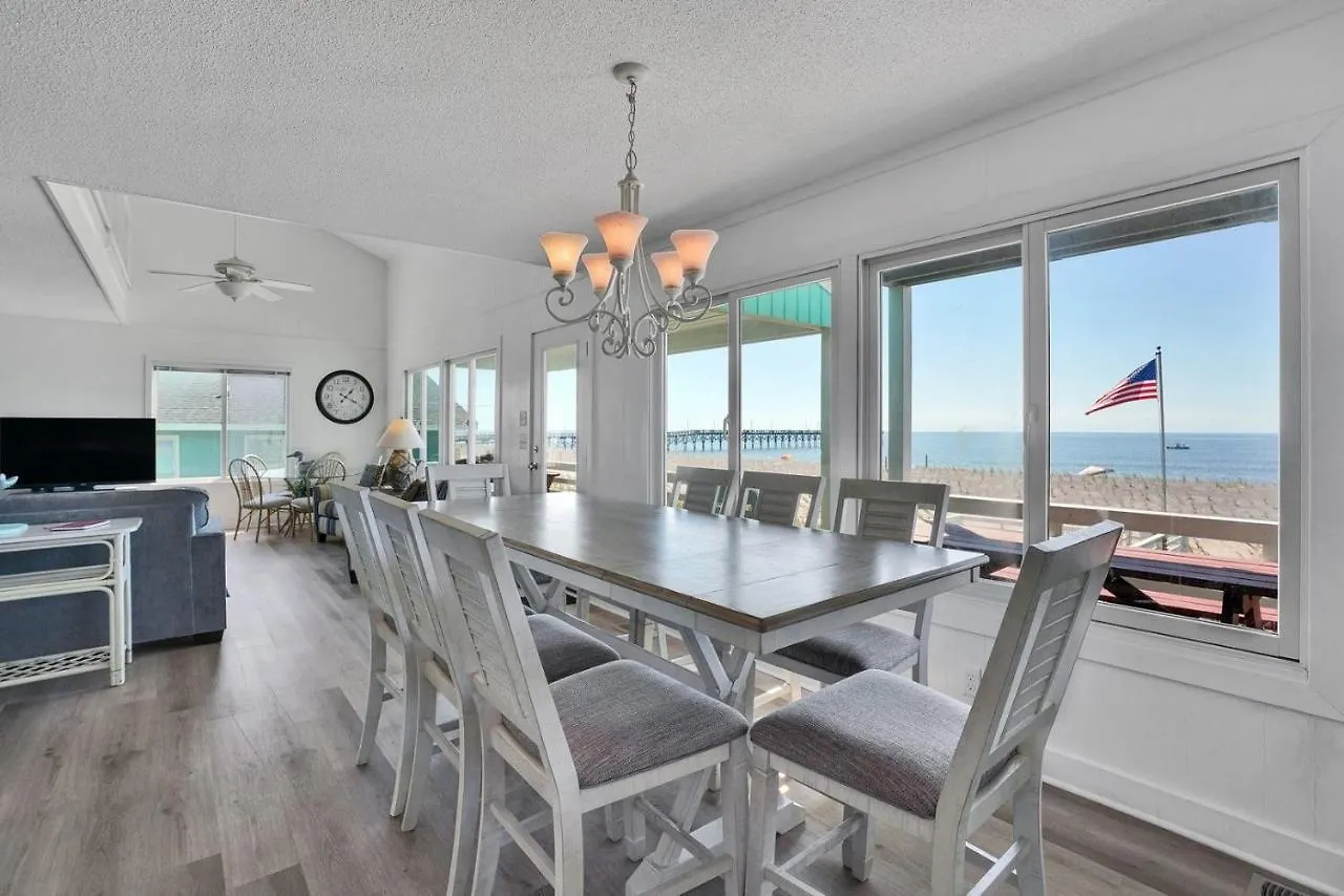 Charlie's Place * Oak Island