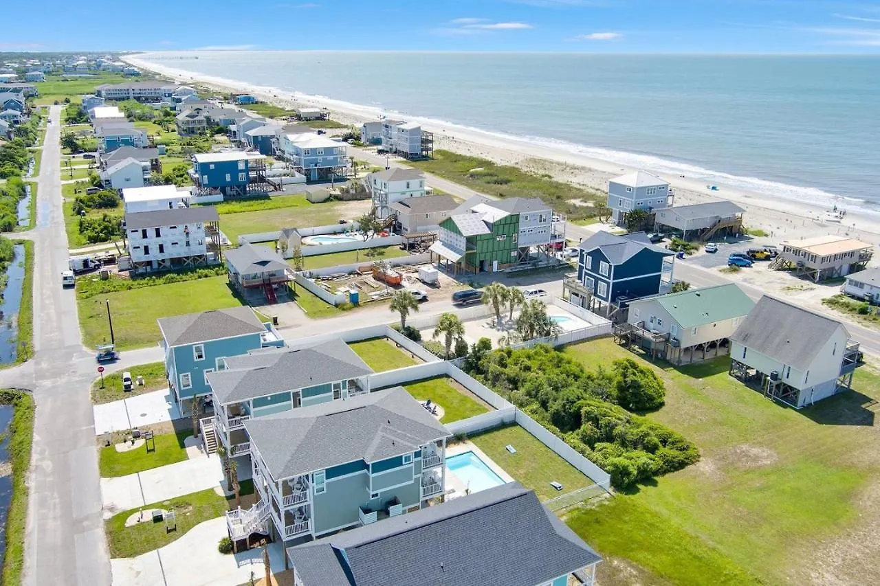 Holiday home Seas The Day Oak Island