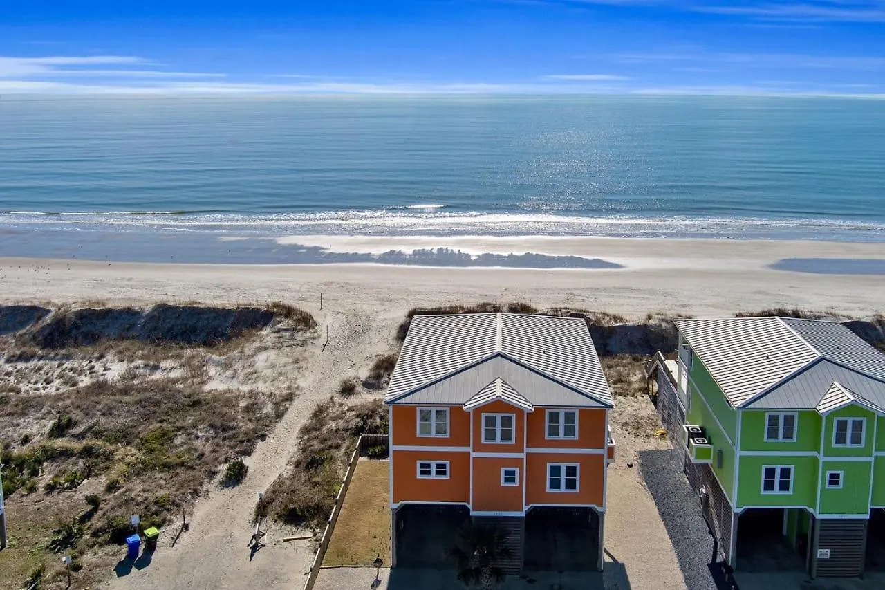 6807 East Drive-the Orange House Holiday home Oak Island