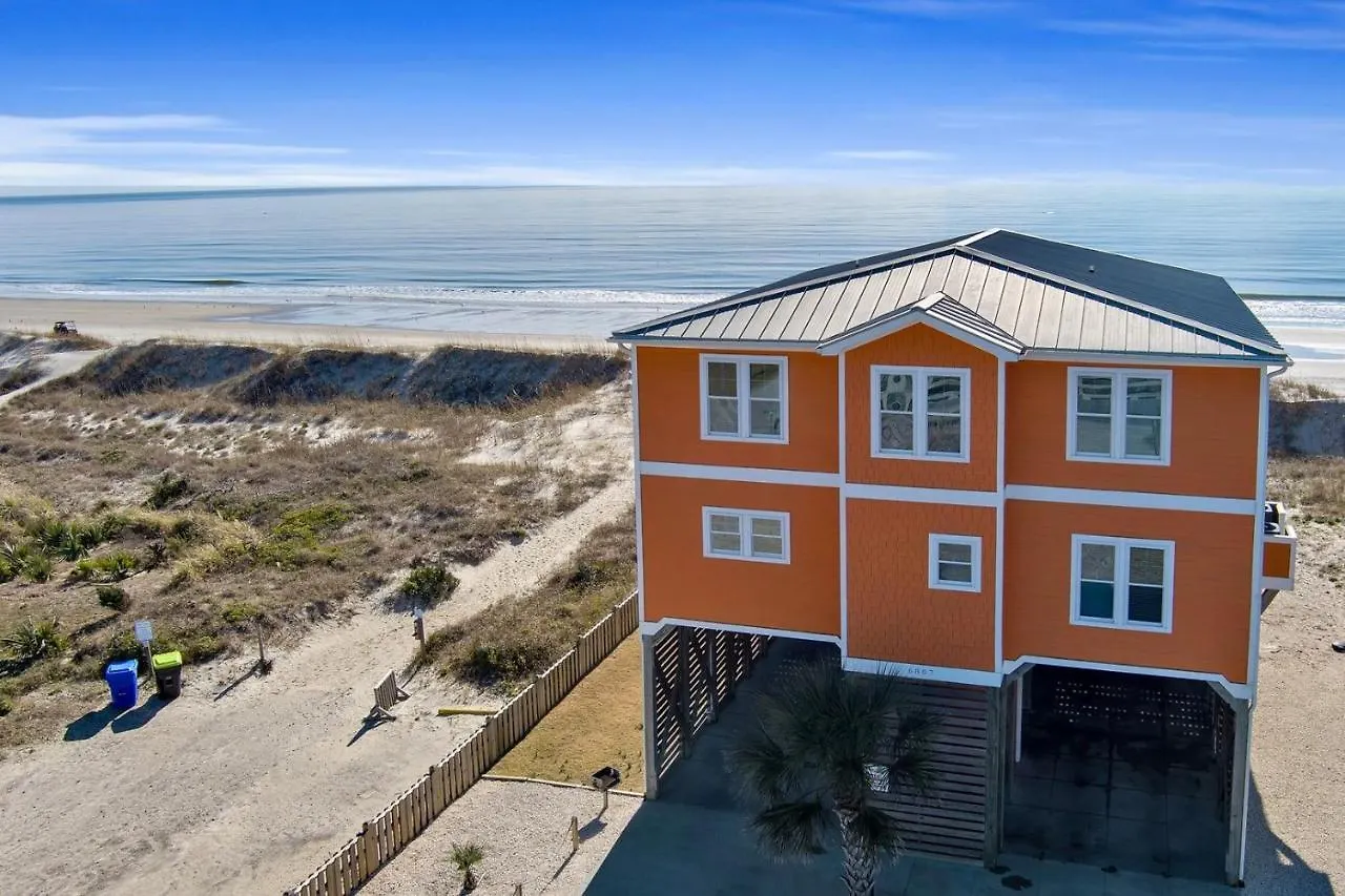 6807 East Drive-the Orange House Holiday home