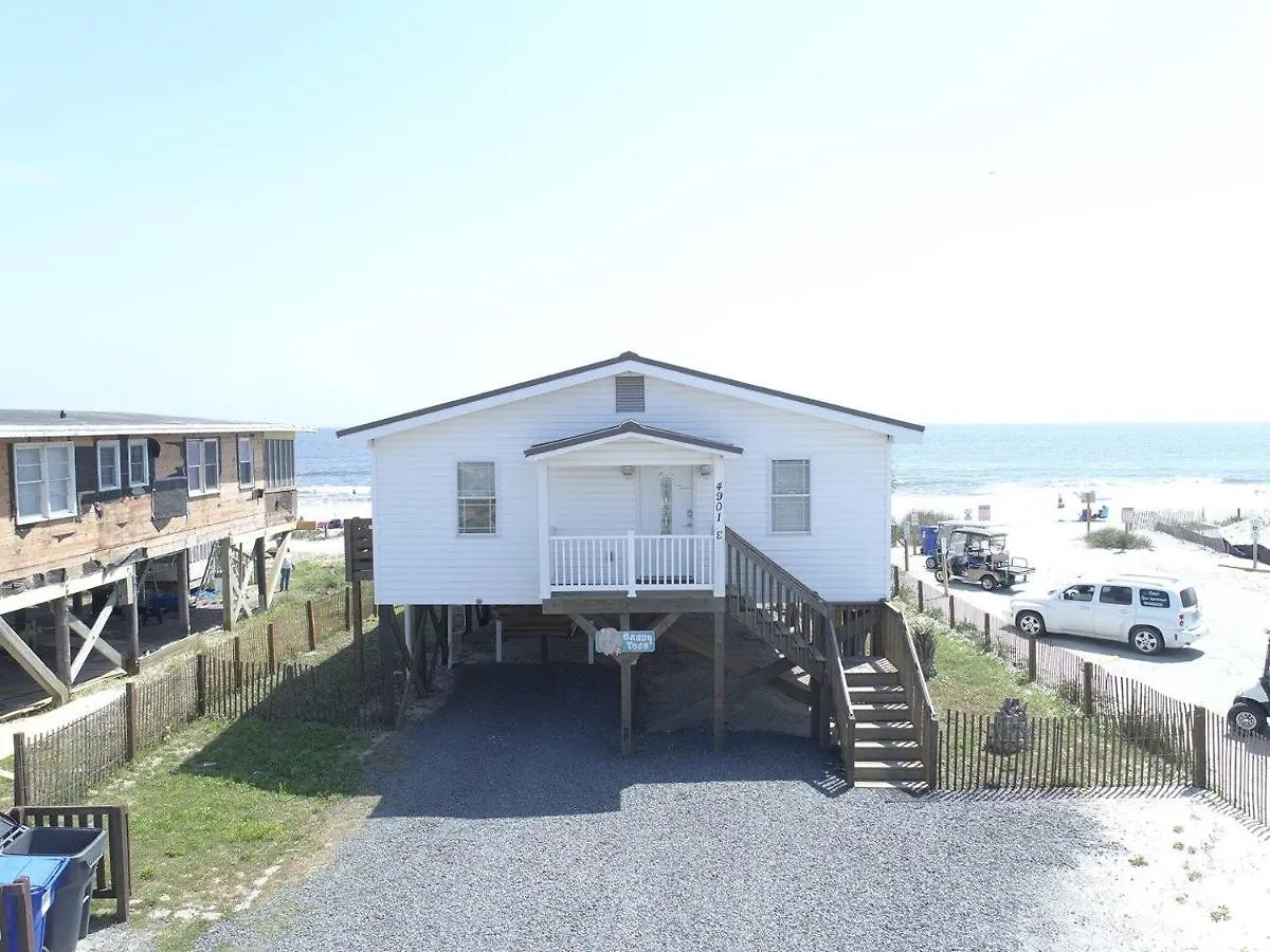 Holiday home 10 Sandy Toes Oak Island