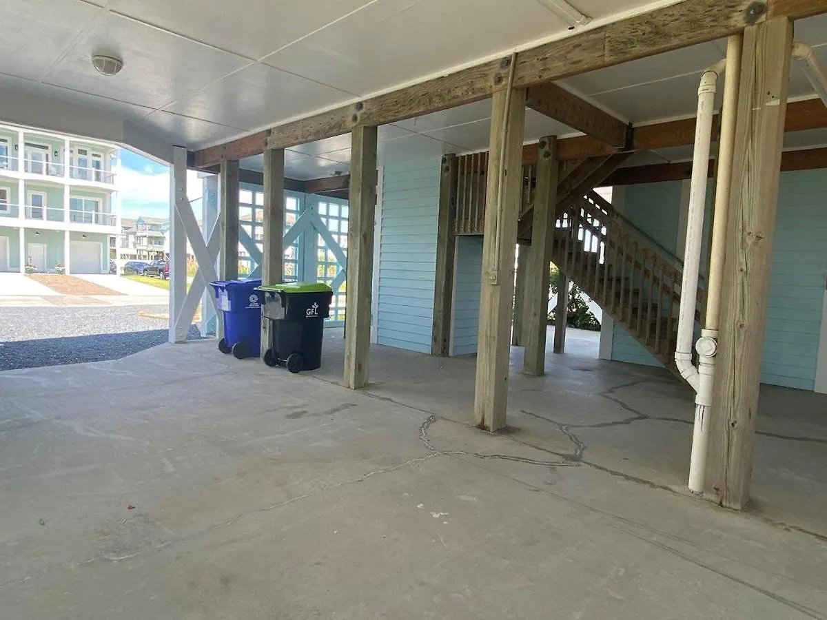 Holiday home Flying Point Oak Island