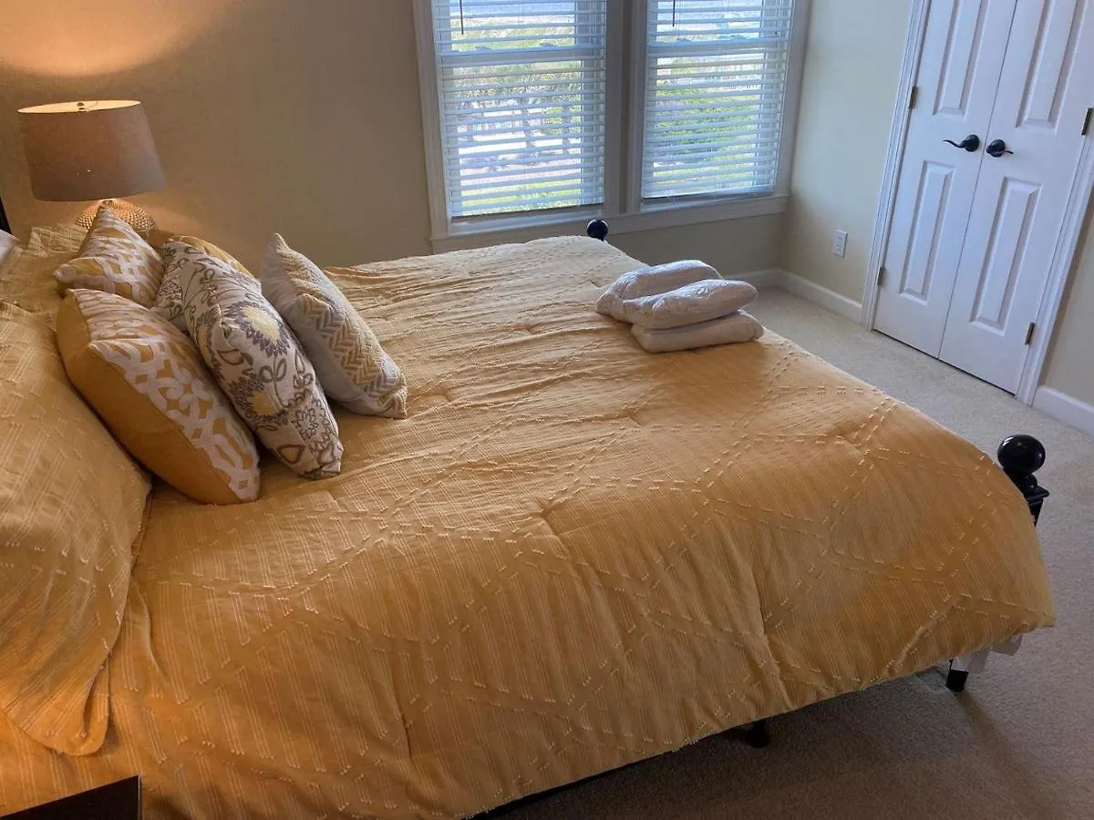 Holiday home Flying Point Oak Island