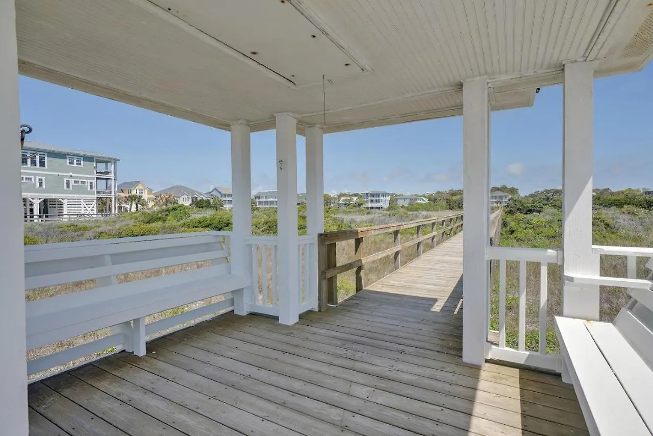 Luck & Laughter * Oak Island