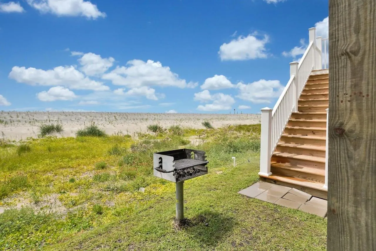 Holiday home Tough Choices *