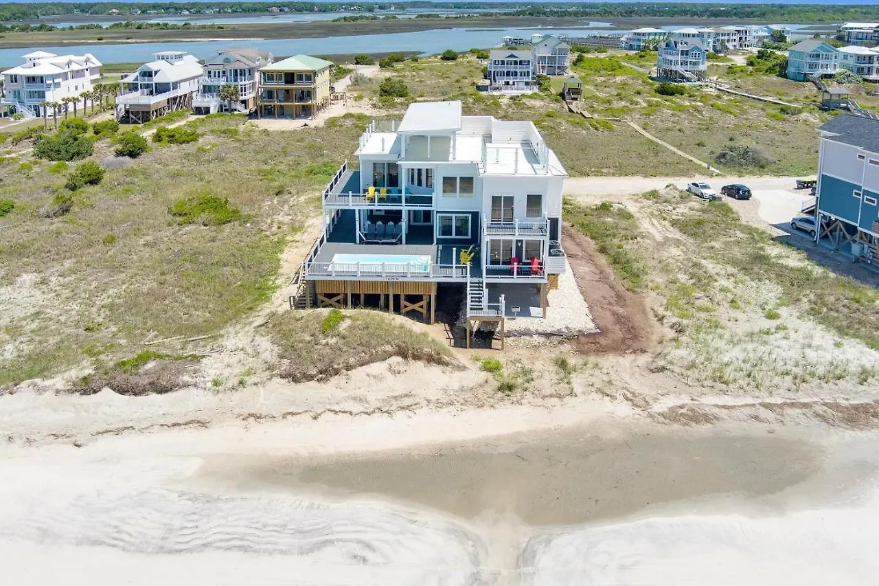 Holiday home Lands End Oak Island