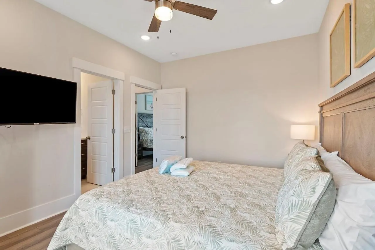 Holiday home 10 Oars Oak Island