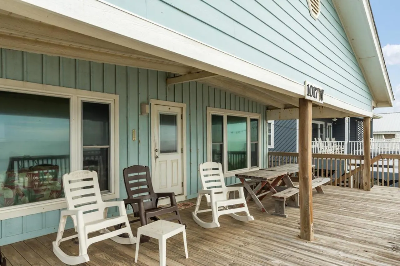 Holiday home Admiral's Quarters By Oak Island