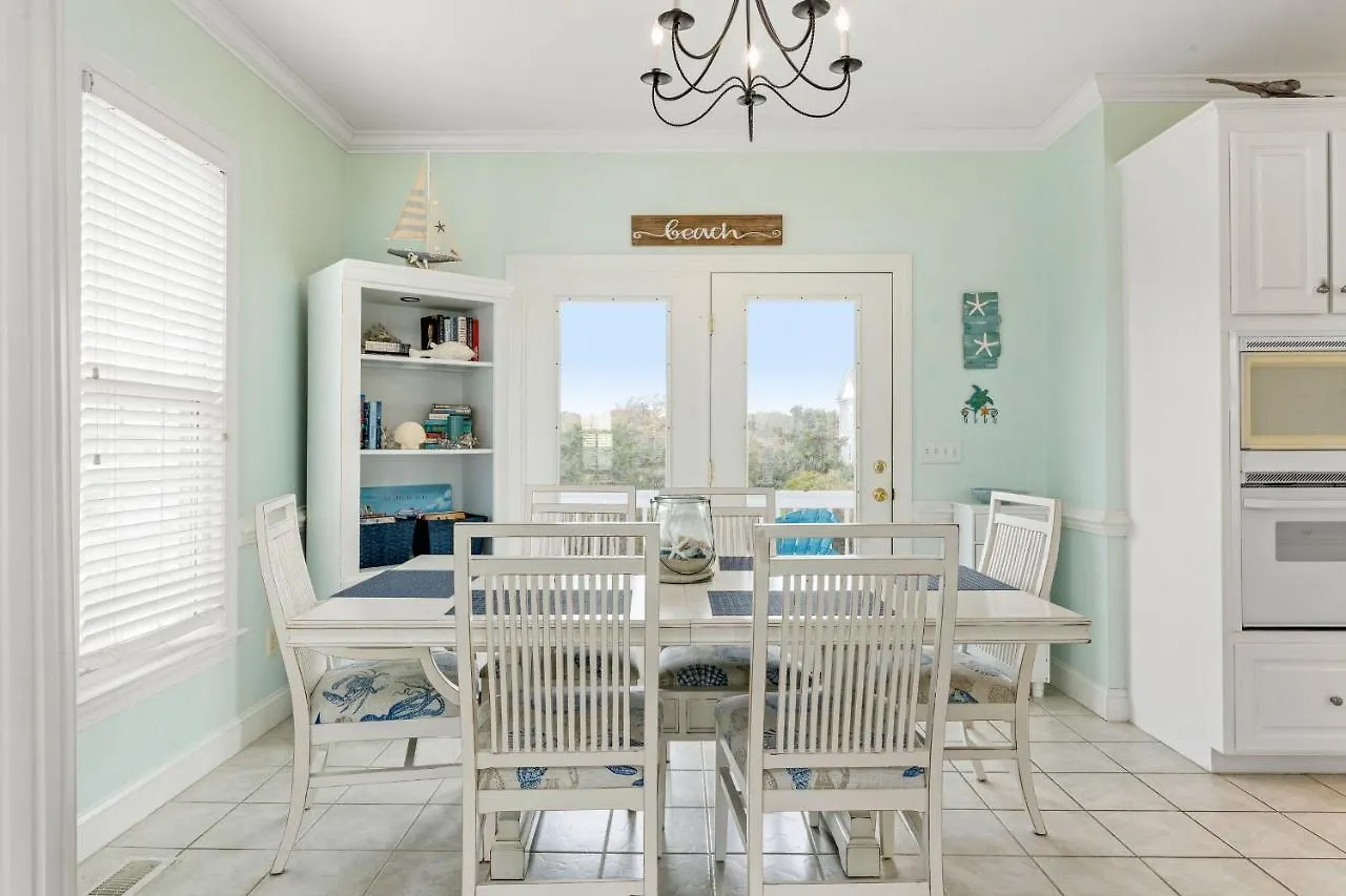 5 Buoys By Holiday home *