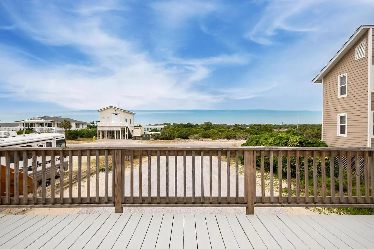 10 Conch Too By Oak Island