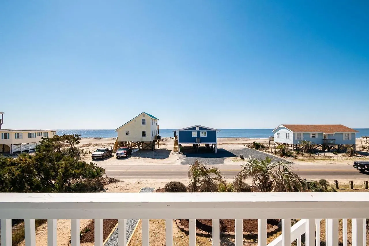 Sea Glass By Holiday home Oak Island