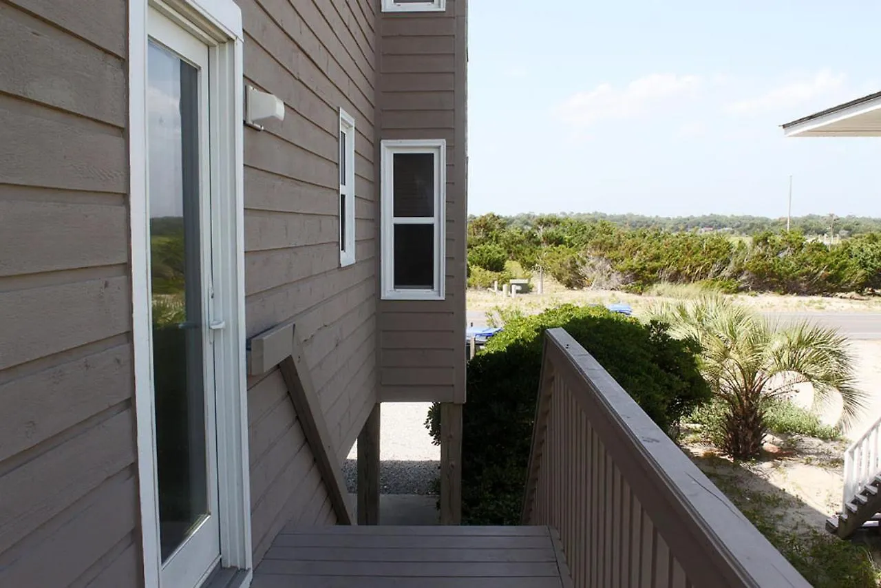 Holiday home Wahoo By Oak Island