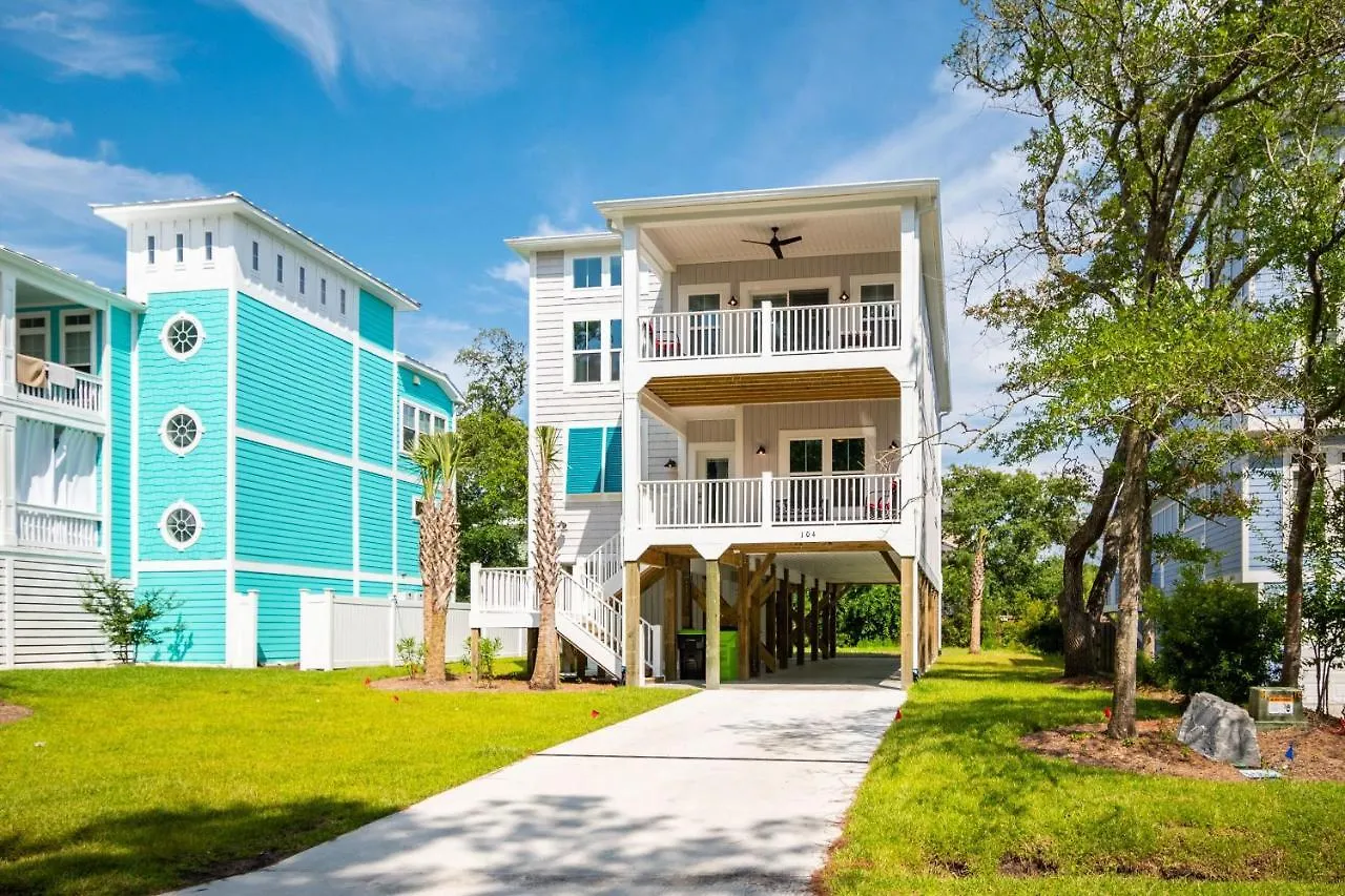 Paradise Pointe By * Oak Island