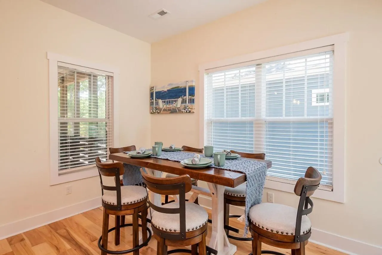 Shore 2 Relax By Holiday home Oak Island