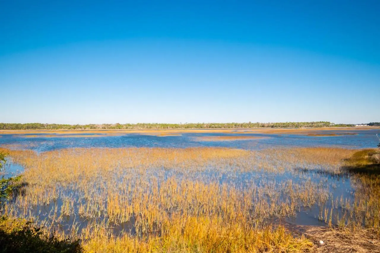 Holiday home Intracoastal Views By Oak Island