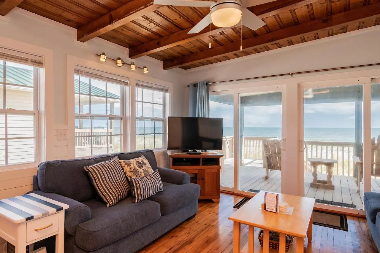 Chill'ax By Oak Island
