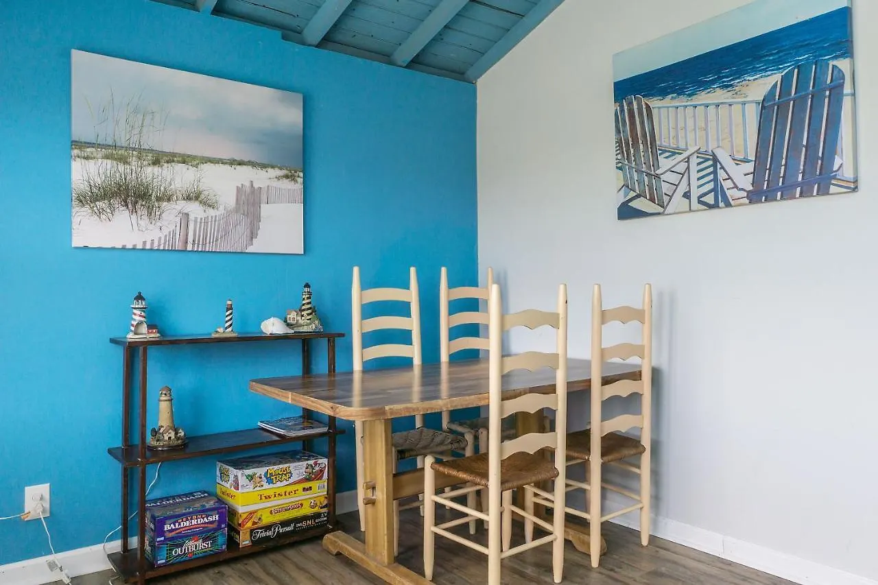 Holiday home Jerseys Shore By *