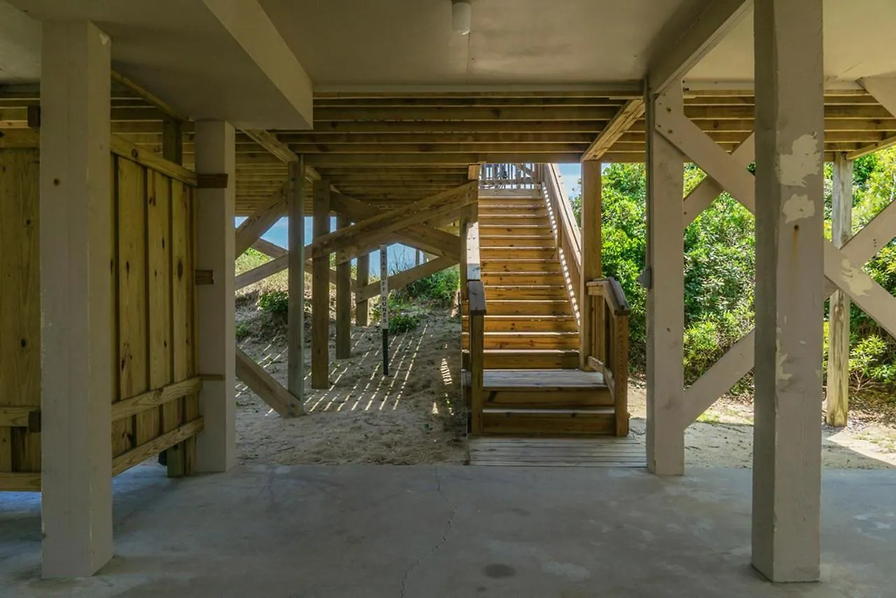 Spinnaker By Holiday home Oak Island