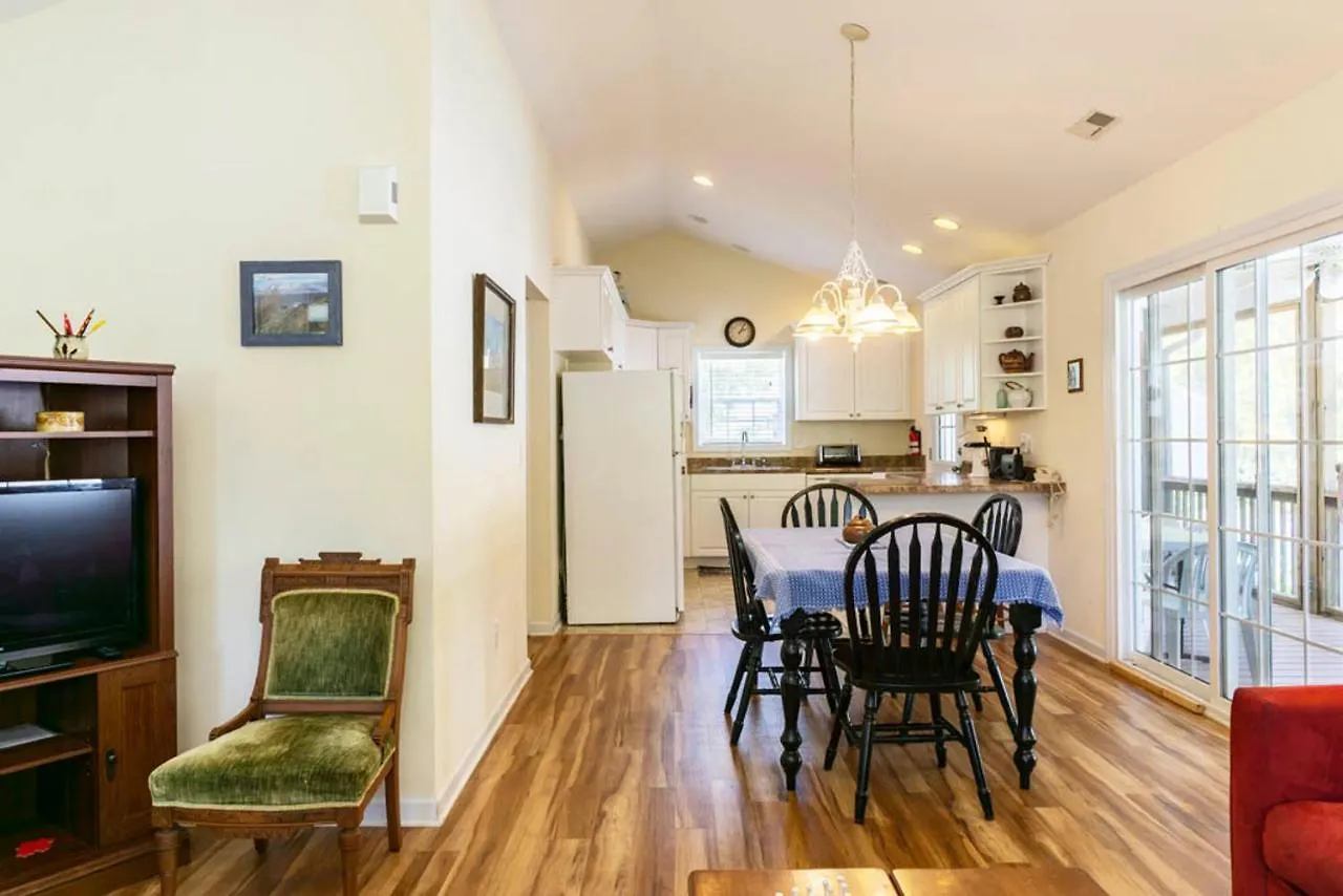 Island Delight By Holiday home Oak Island