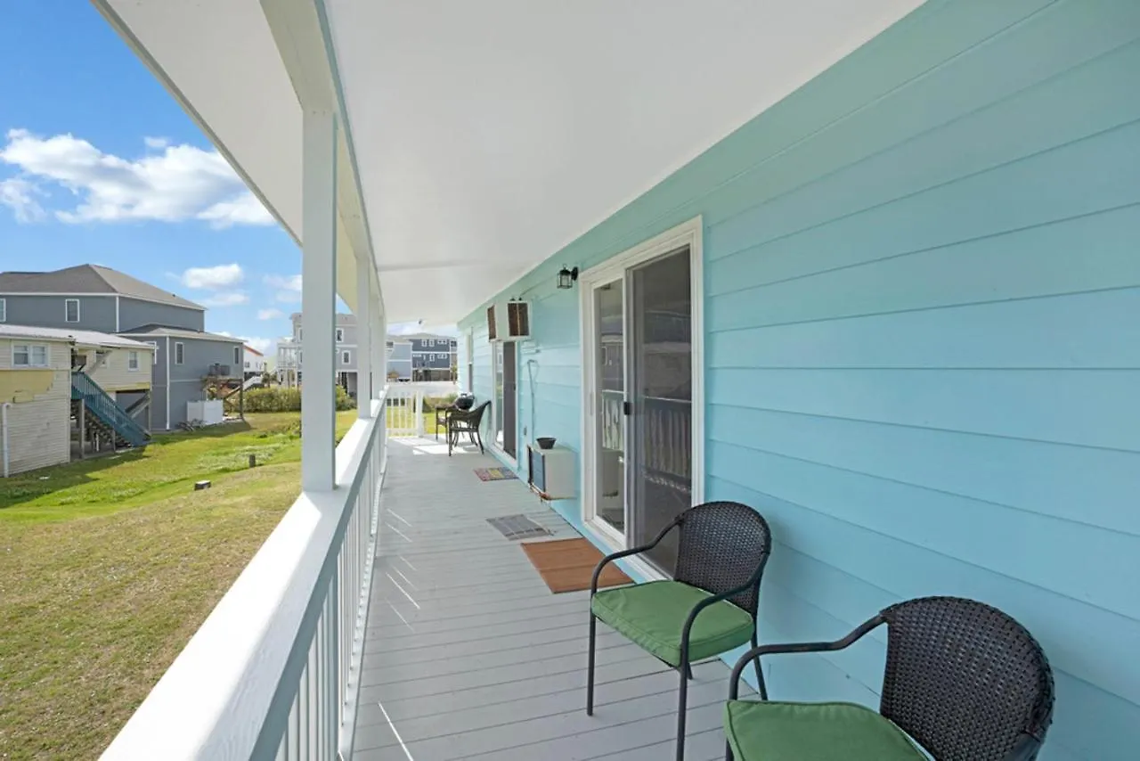 The Hideaway By Apartment Oak Island