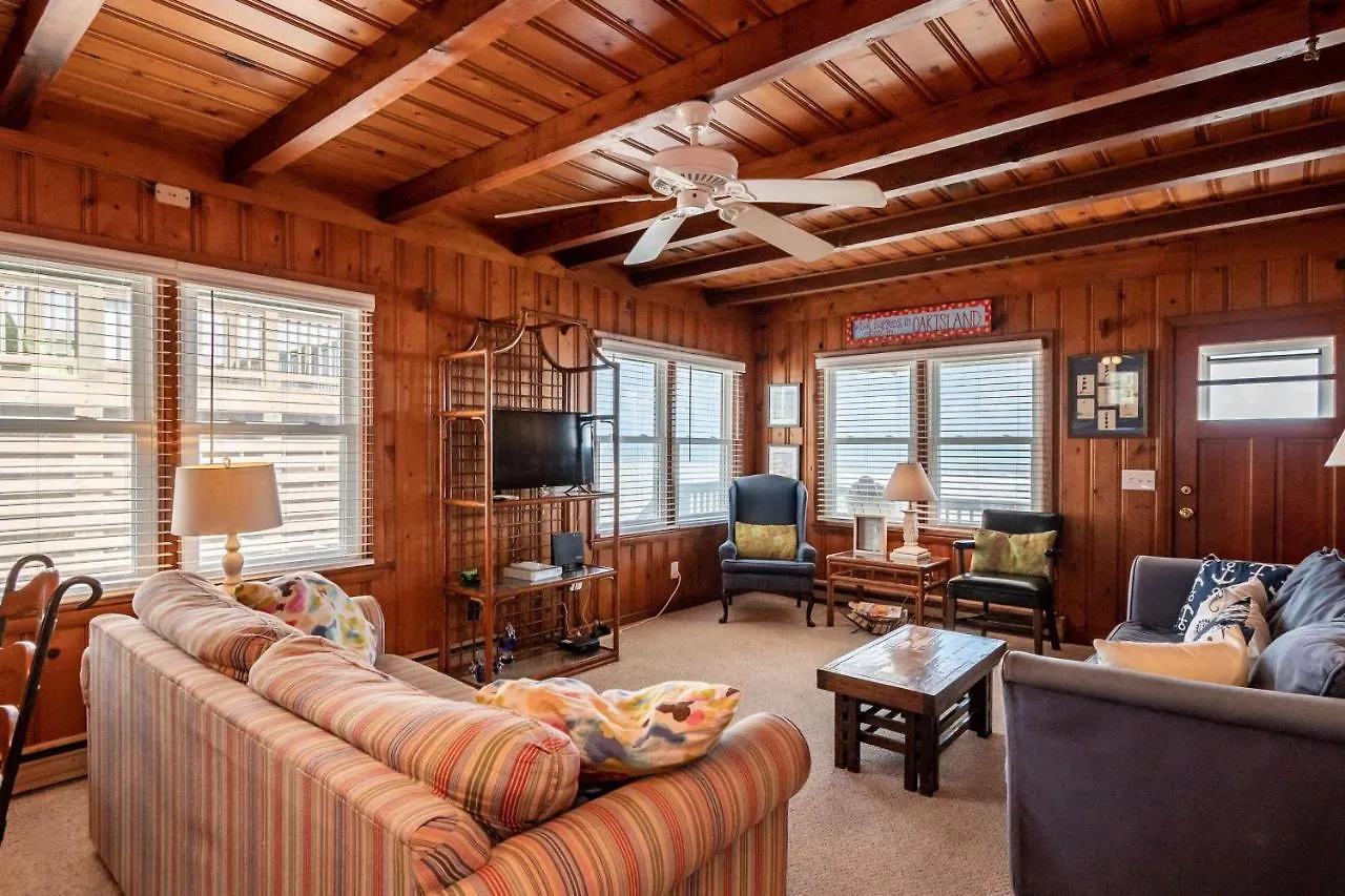 Lowe Tide By Holiday home