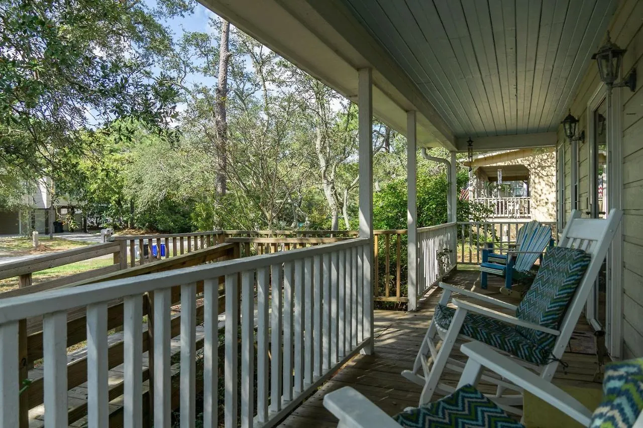 Holiday home Windy Pointe By *
