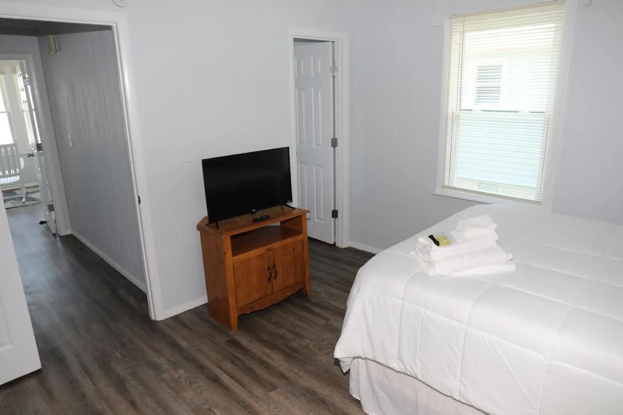 Ocean Front With Spectacular Views! Oak Island