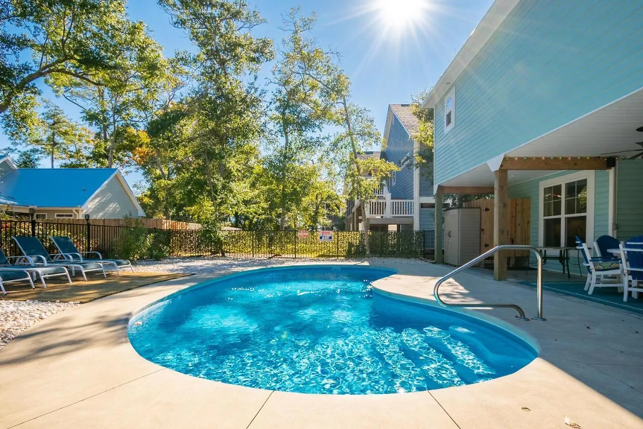 Holiday home A Sloth's Retreat By Oak Island