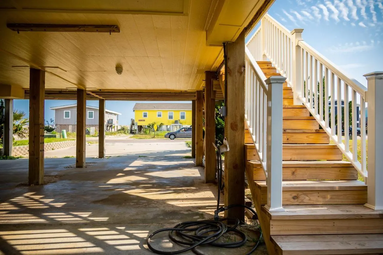 Allegra By Holiday home *