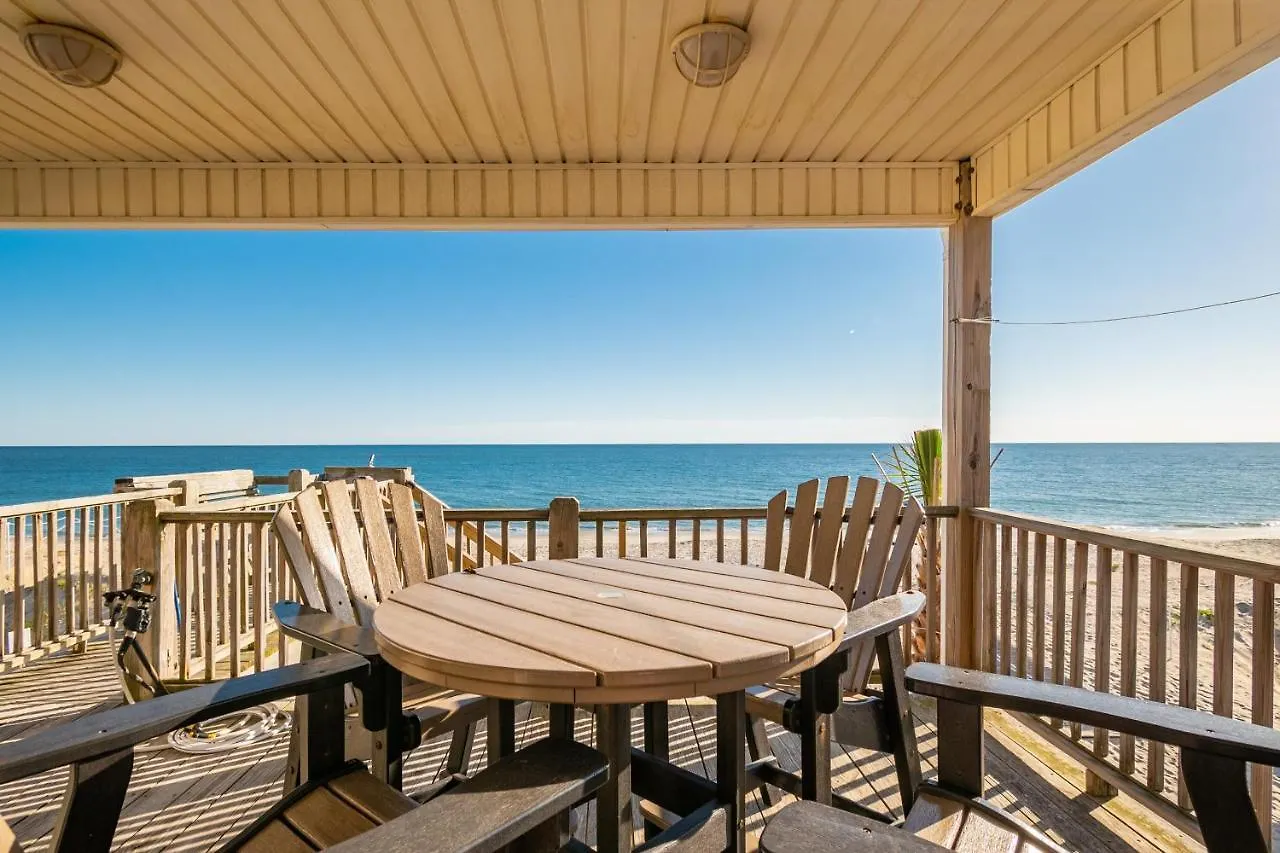 A Roja By * Oak Island