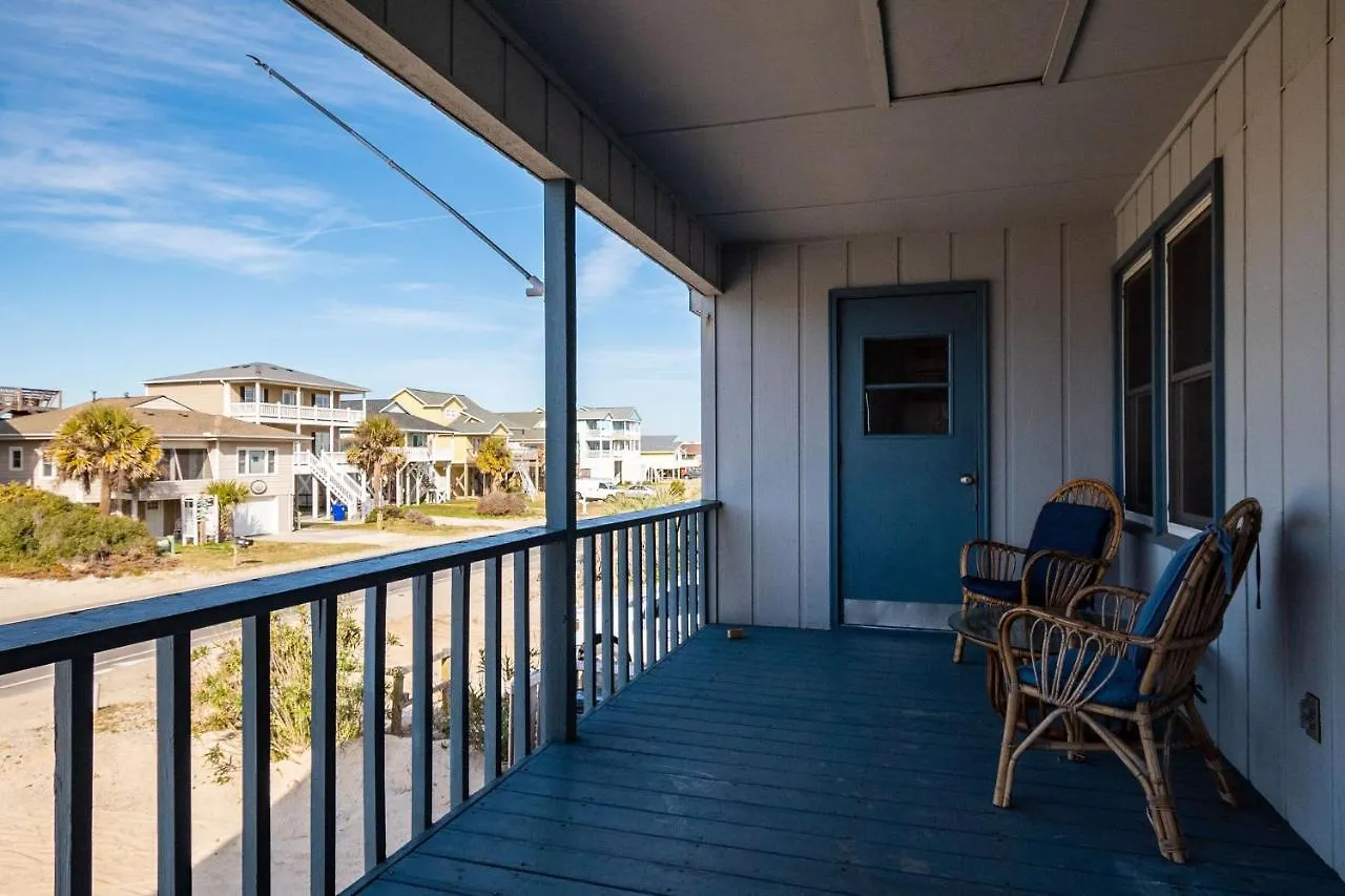Afternoon Delight By Oak Island