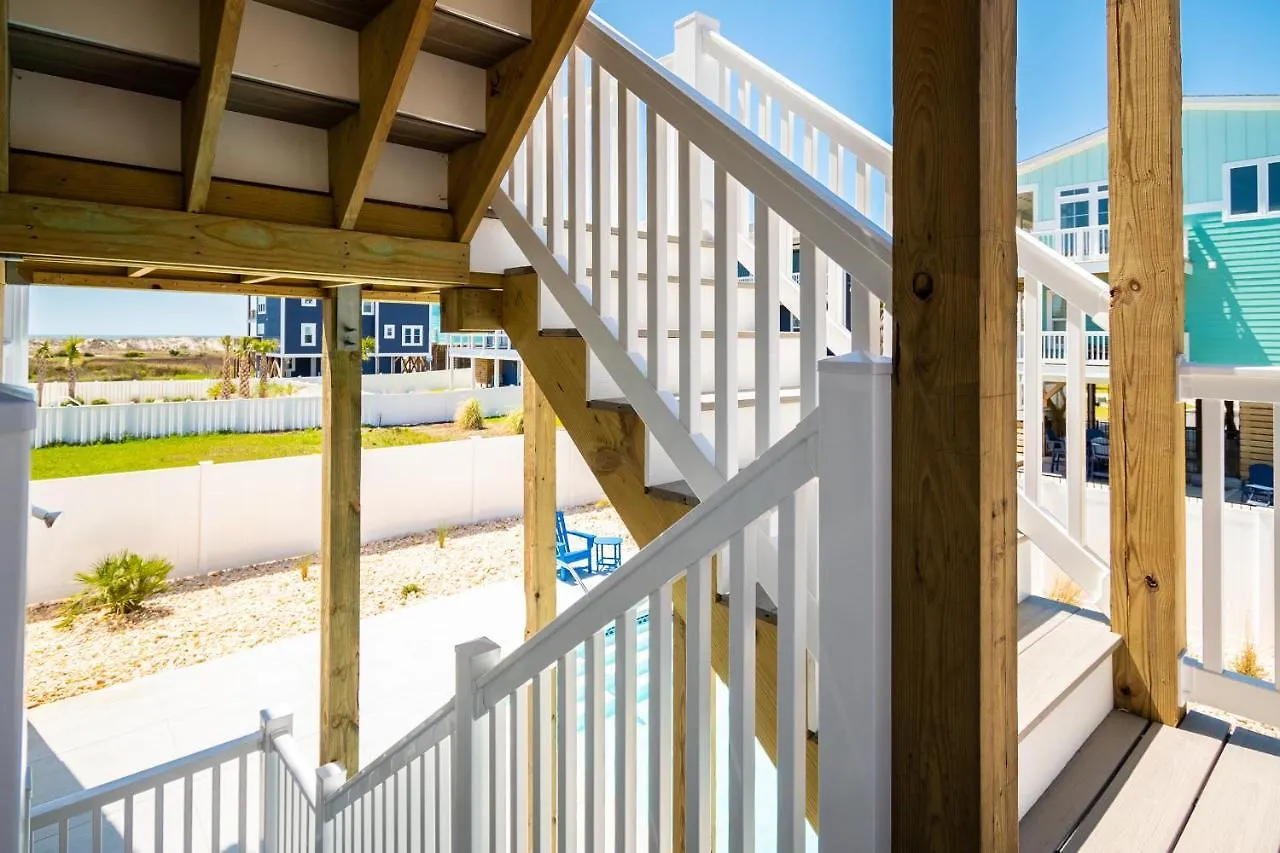 Decked Out By * Oak Island