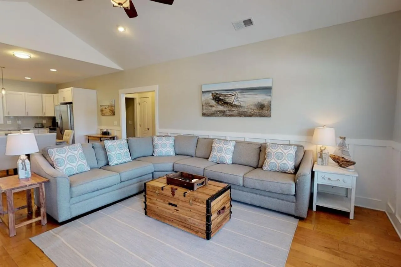 Summer Long By Oak Island