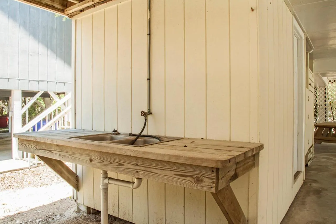 Power By Holiday home Oak Island