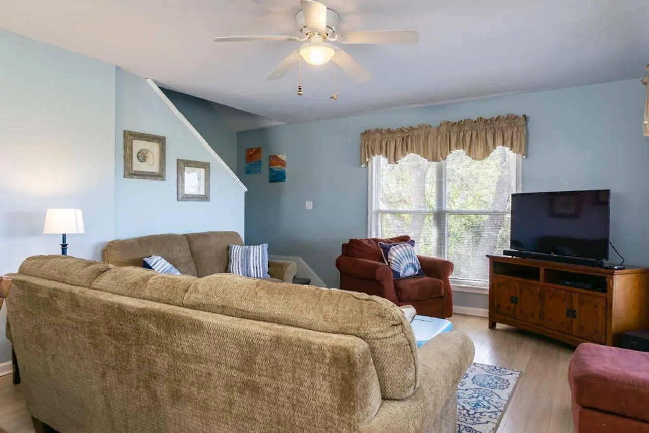 Holiday home Lay Z Days By