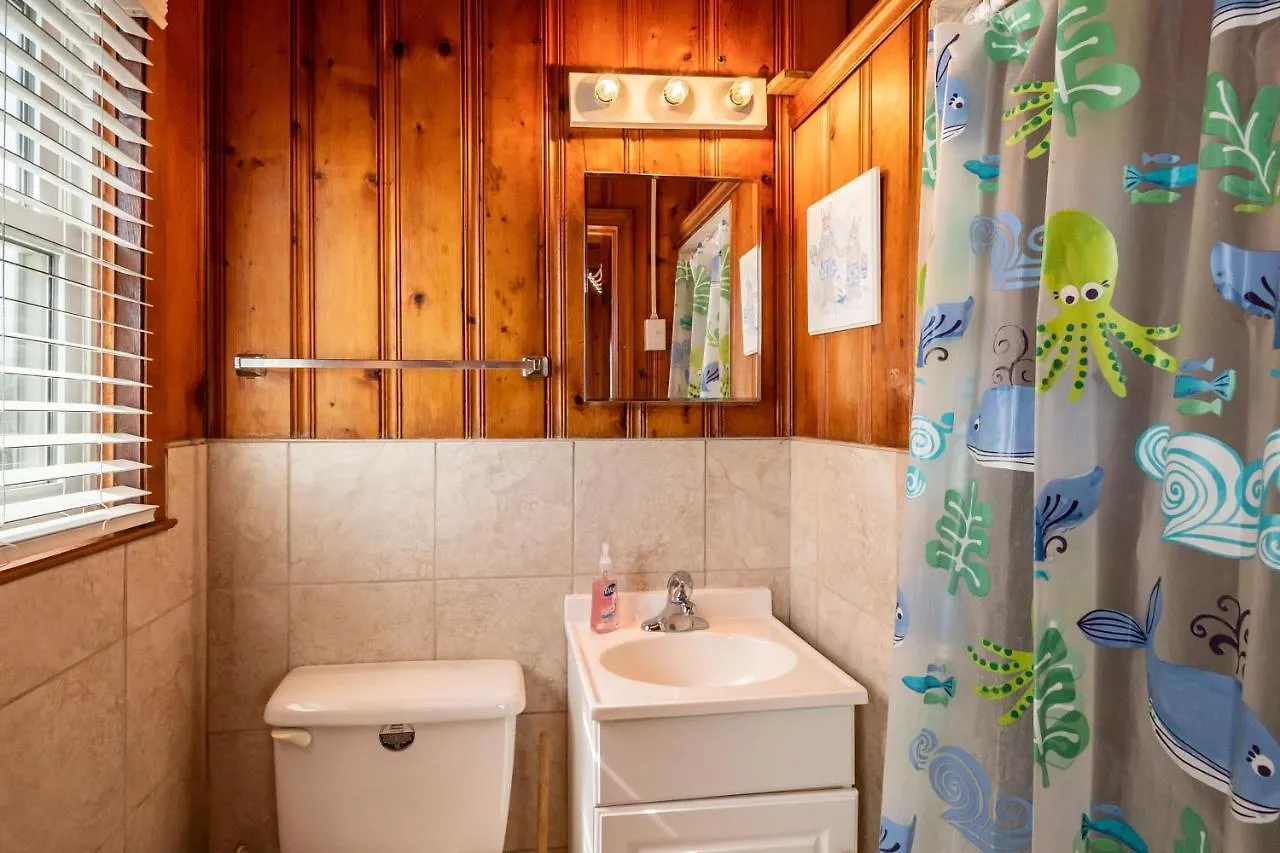 Lowe Tide By Holiday home *