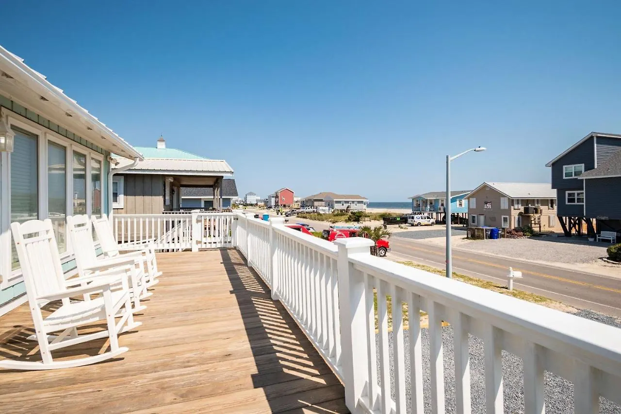A Sea View By Holiday home Oak Island