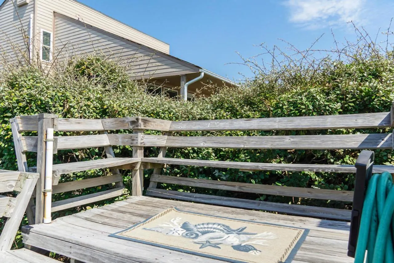 Holiday home Seawards Fun By Oak Island