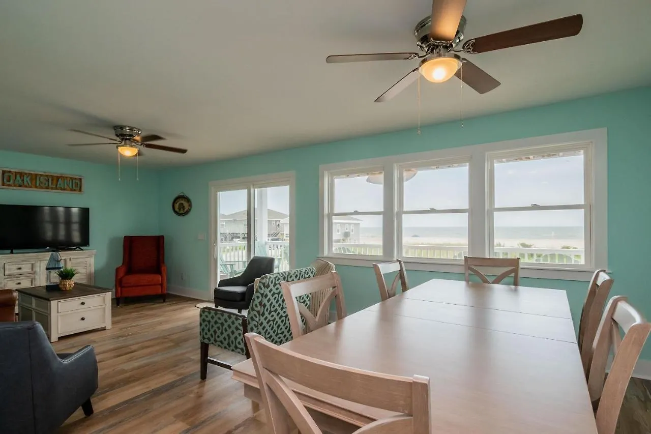 Southern Seabreeze By Oak Island