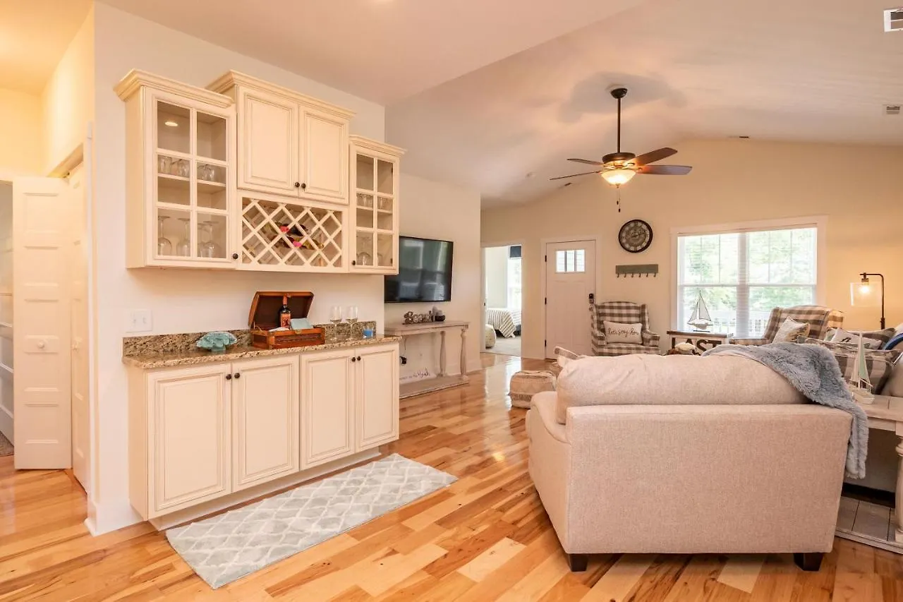 Shore 2 Relax By Holiday home Oak Island
