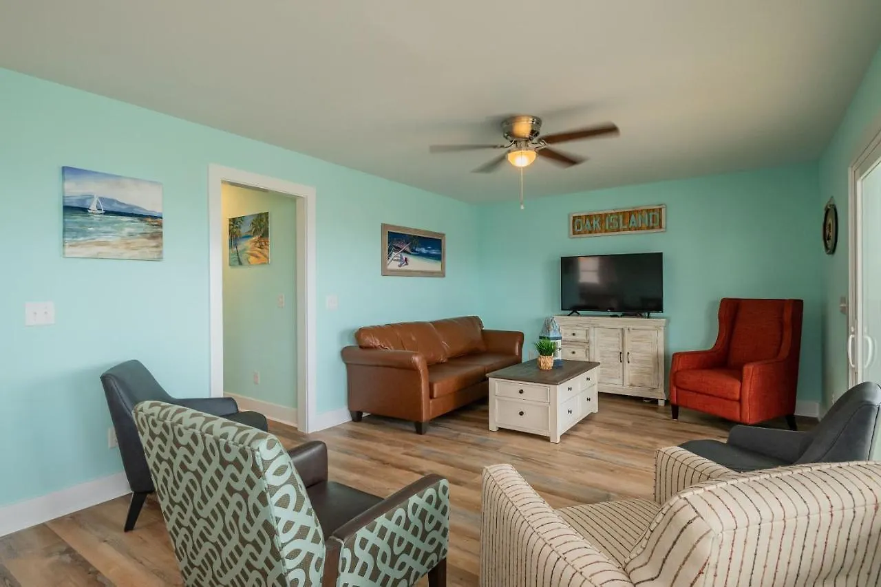 Holiday home Southern Seabreeze By Oak Island