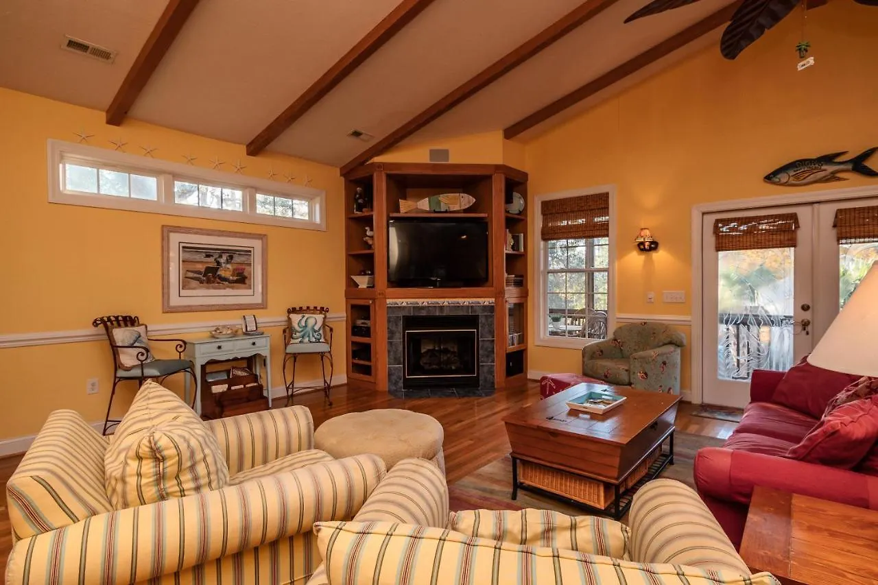 Woodlands Wonder By Holiday home