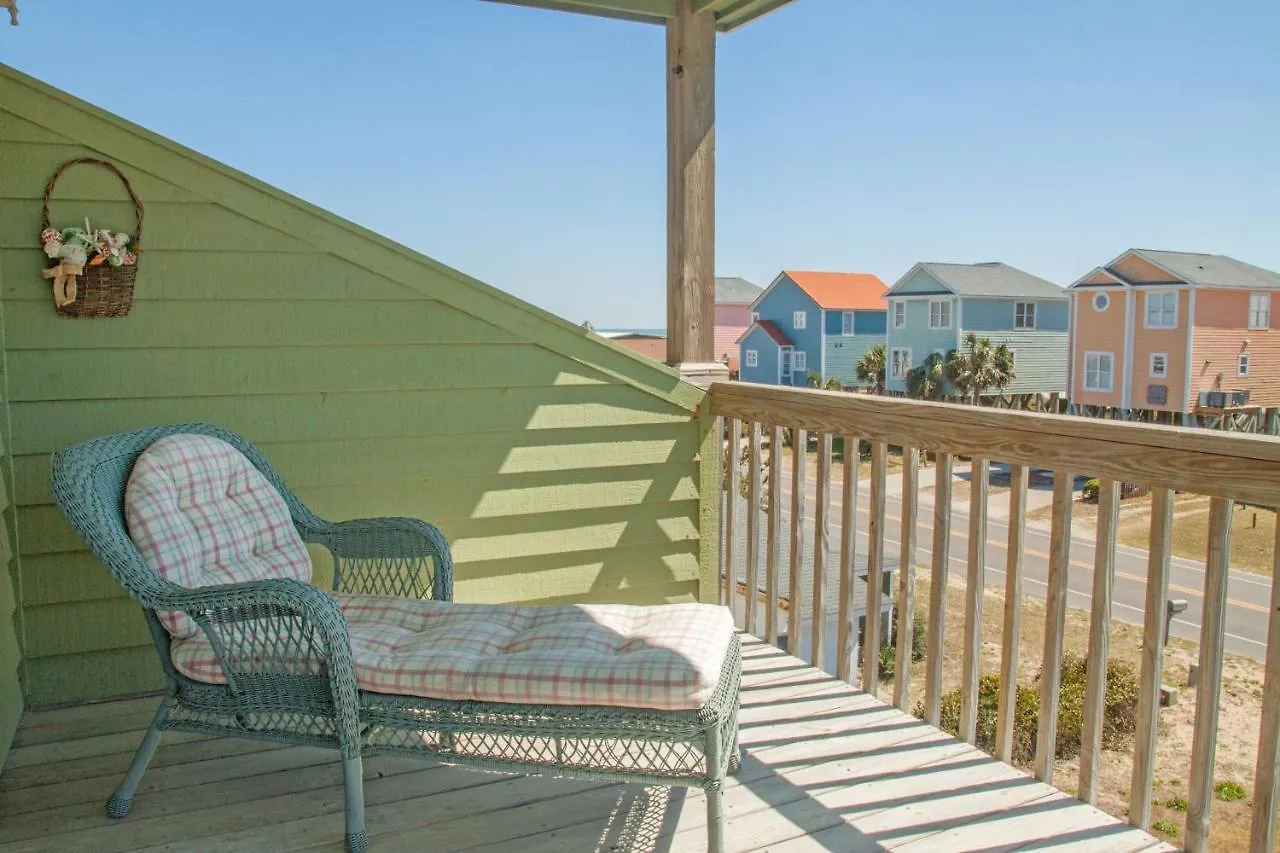 Holiday home Southern Horizons By Oak Island