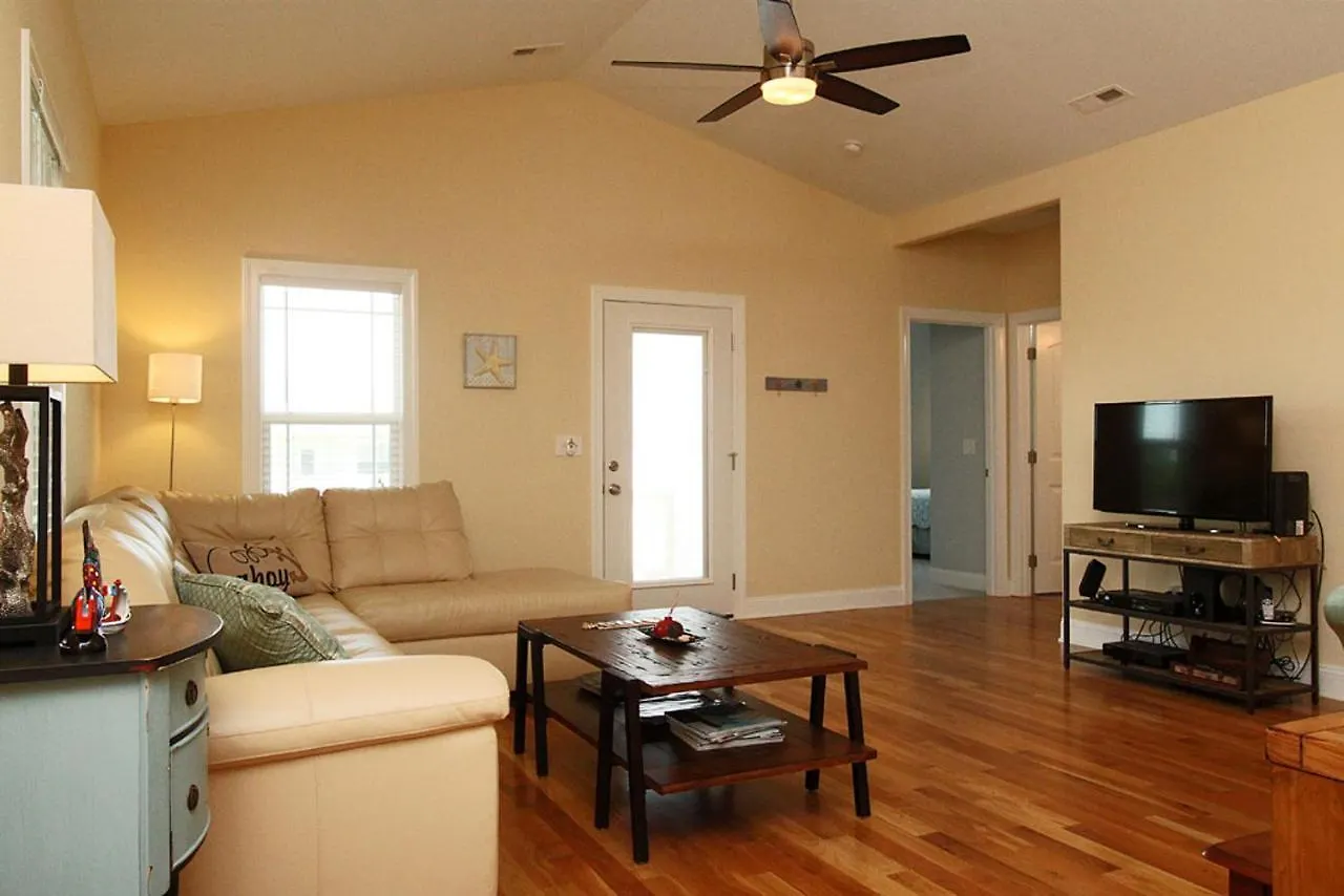 Bonne By Holiday home Oak Island