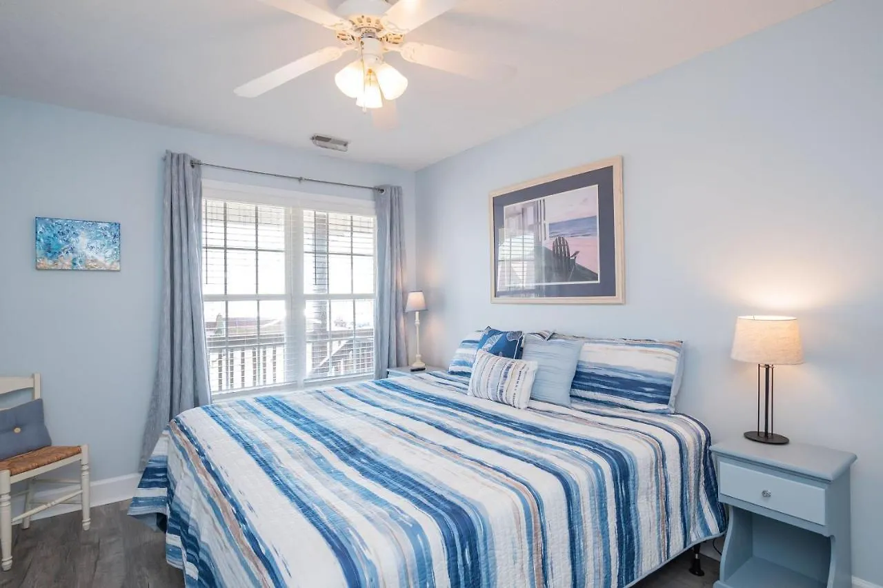 The Turtle Shell By Holiday home Oak Island