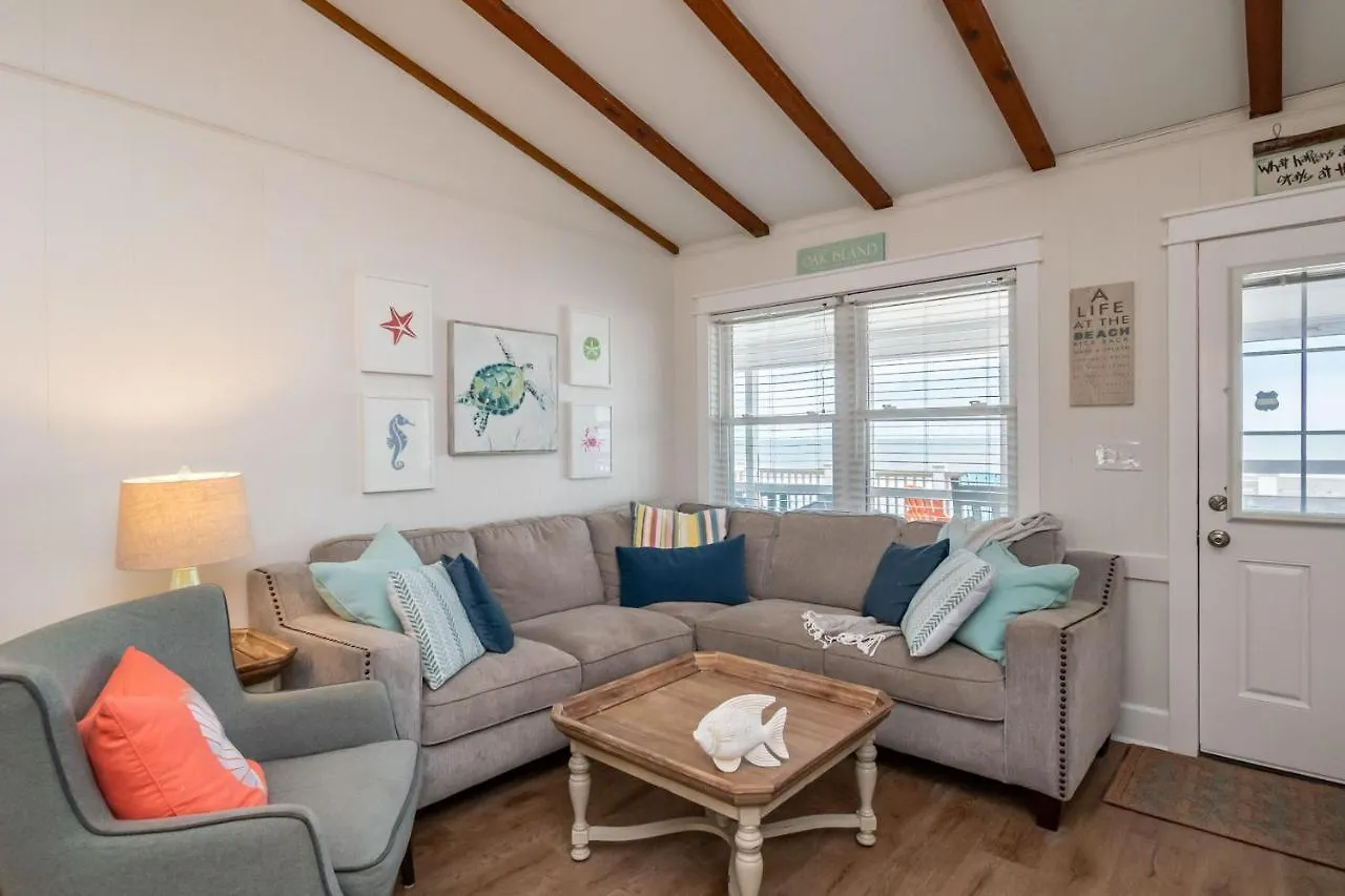 Blu Malibu By Holiday home Oak Island