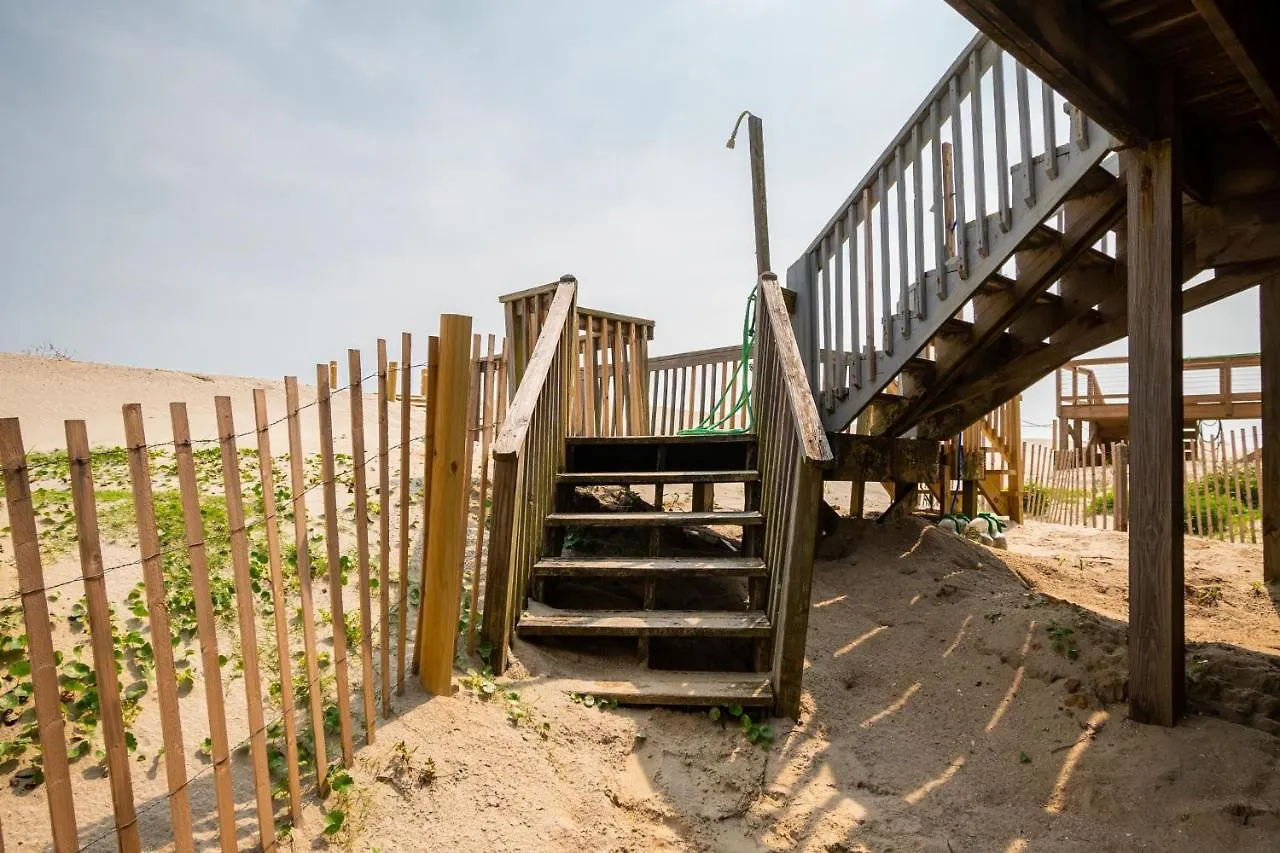 Boardwalk By Holiday home *