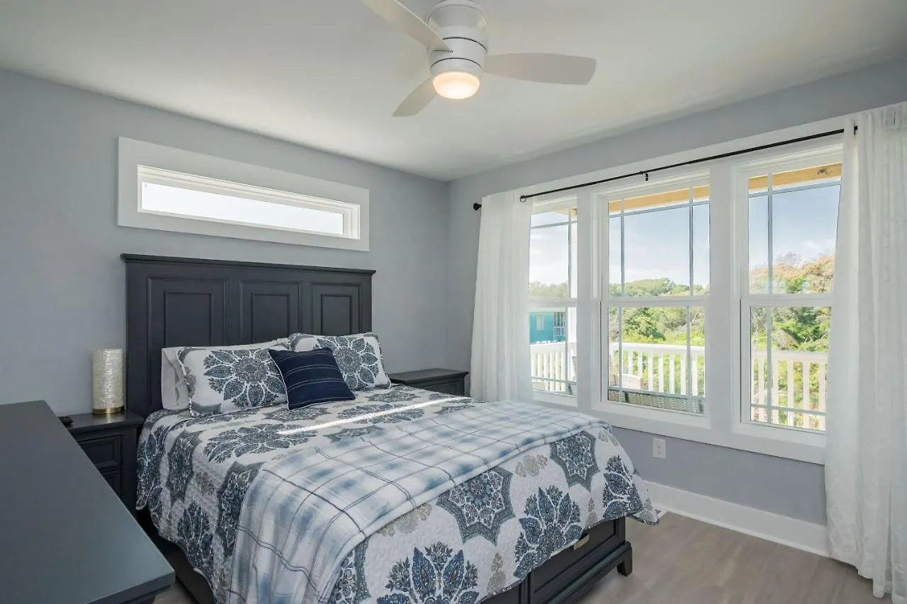 Sweet Sunshine By Holiday home Oak Island